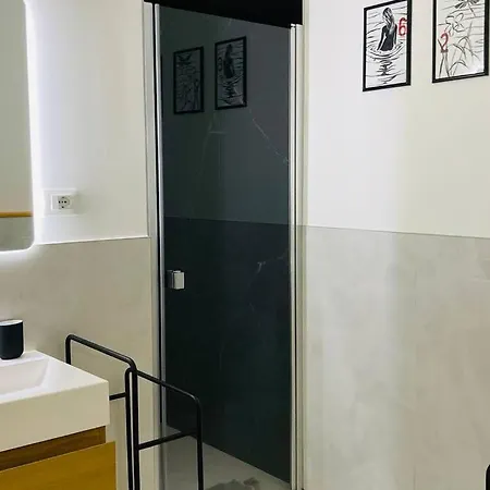 Palestro 8_art House * Караманико-Терме